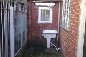 Casa com 60m², 2 dormitórios, no bairro Pio X em Caxias do Sul para Comprar