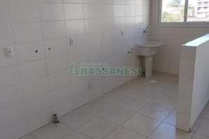 Apartamento com 42m², 1 dormitório, 1 vaga, no bairro São Pelegrino em Caxias do Sul para Alugar