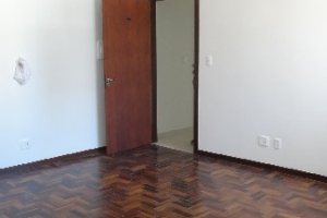 Apartamento com 40m², 1 dormitório, 1 vaga, no bairro São Pelegrino em Caxias do Sul para Alugar