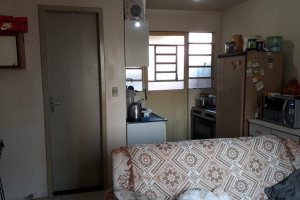 Sobrado com 44m², 2 dormitórios, no bairro Centenário em Caxias do Sul para Comprar