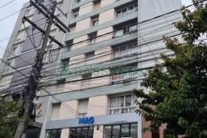 Apto Mobiliado com 80m², 2 dormitórios, no bairro Centro em Caxias do Sul para Alugar ou Comprar