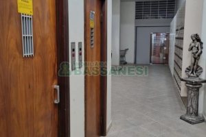 Apto Mobiliado com 80m², 2 dormitórios, no bairro Centro em Caxias do Sul para Alugar ou Comprar