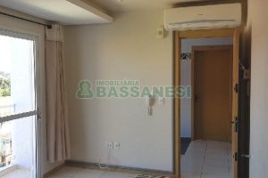 Apartamento com 52m², 2 dormitórios, 1 vaga, no bairro Sanvitto em Caxias do Sul para Comprar