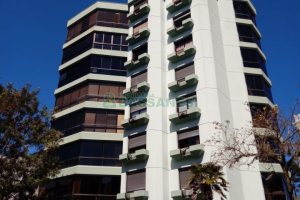 Apartamento com 205m², 3 dormitórios, 2 vagas, no bairro São Pelegrino em Caxias do Sul para Comprar