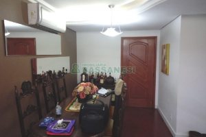 Apto Mobiliado com 132m², 3 dormitórios, 2 vagas, no bairro Cinqüentenário em Caxias do Sul para Comprar