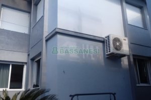 Casa com 313m², 3 dormitórios, 3 vagas, no bairro Rio Branco em Caxias do Sul para Comprar