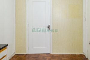 Sobreloja com 47m², no bairro Centro em Caxias do Sul para Alugar ou Comprar