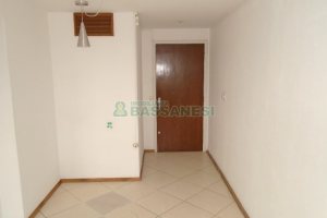 Sala com 54m², no bairro Centro em Caxias do Sul para Alugar