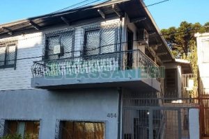 Casa com 287m², 3 dormitórios, no bairro São Pelegrino em Caxias do Sul para Comprar