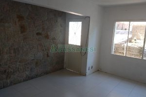Casa com 268m², 3 dormitórios, 4 vagas, no bairro São Leopoldo em Caxias do Sul para Comprar