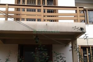 Casa com 289m², 3 dormitórios, 2 vagas, no bairro Medianeira em Caxias do Sul para Comprar