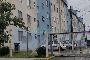 Apto Mobiliado com 42m², 2 dormitórios, 1 vaga, no bairro Desvio Rizzo em Caxias do Sul para Alugar