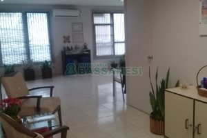 Sala com 55m², no bairro Centro em Caxias do Sul para Comprar
