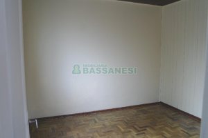 Casa com 60m², 3 dormitórios, no bairro Panazzolo em Caxias do Sul para Comprar