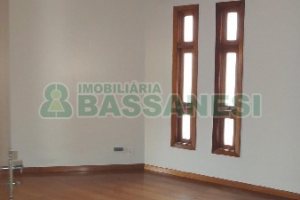 Apartamento com 138m², 2 dormitórios, 2 vagas, no bairro São Pelegrino em Caxias do Sul para Alugar ou Comprar