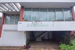 Casa Comercial com 190m², no bairro Centro em Caxias do Sul para Alugar