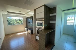 Apartamento com 47m², 2 dormitórios, 1 vaga, no bairro Marechal Floriano em Caxias do Sul para Comprar