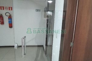 Sala com 62m², no bairro Centro em Caxias do Sul para Comprar
