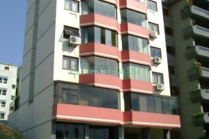 Apto Mobiliado com 262m², 3 dormitórios, 2 vagas, no bairro Centro em Caxias do Sul para Comprar