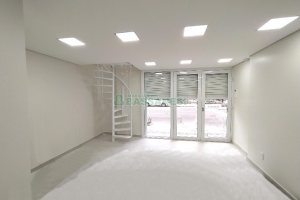 Loja com 28m², no bairro Centro em Caxias do Sul para Alugar