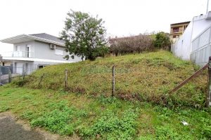 Terreno com 435m², no bairro Colina Sorriso em Caxias do Sul para Comprar