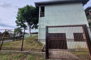 Casa com 130m², 3 dormitórios, 2 vagas, no bairro Santa Lúcia em Caxias do Sul para Alugar
