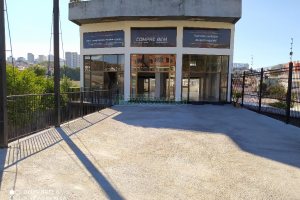 Loja com 564m², 1 vaga, no bairro Cristo Redentor em Caxias do Sul para Alugar