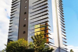 Sala com 53m², 1 vaga, no bairro Centro em Caxias do Sul para Comprar