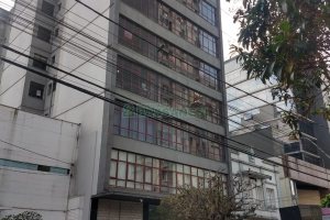 Sala com 41m², no bairro Centro em Caxias do Sul para Comprar