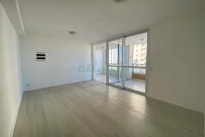 Apartamento com 110m², 3 dormitórios, 2 vagas, no bairro Cristo Redentor em Caxias do Sul para Alugar ou Comprar