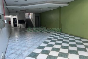 Loja com 360m², no bairro Centro em Caxias do Sul para Alugar