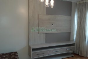 Apto Mobiliado com 74m², 2 dormitórios, 1 vaga, no bairro Sagrada Família em Caxias do Sul para Comprar