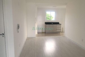 Apartamento com 82m², 2 dormitórios, 2 vagas, no bairro Desvio Rizzo em Caxias do Sul para Comprar