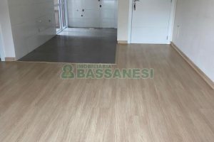 Apartamento com 71m², 2 dormitórios, 1 vaga, no bairro Salgado Filho em Caxias do Sul para Comprar