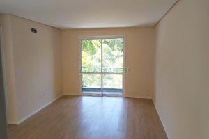 Apartamento com 70m², 2 dormitórios, 1 vaga, no bairro Salgado Filho em Caxias do Sul para Alugar