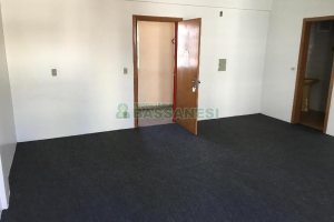 Sala com 43m², no bairro Centro em Caxias do Sul para Alugar