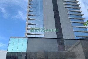 Sala com 25m², 1 vaga, no bairro Centro em Caxias do Sul para Alugar