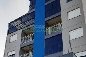 Apartamento com 58m², 2 dormitórios, 1 vaga, no bairro Treviso em Caxias do Sul para Comprar