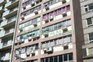 Sala com 75m², 1 vaga, no bairro Centro em Caxias do Sul para Alugar ou Comprar