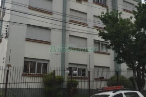 Apartamento com 38m², 1 dormitório, no bairro Pio X em Caxias do Sul para Comprar