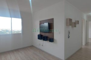 Apartamento com 62m², 2 dormitórios, 1 vaga, no bairro Vinhedos em Caxias do Sul para Alugar