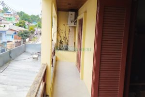 Casa com 165m², 3 dormitórios, 3 vagas, no bairro Charqueadas em Caxias do Sul para Comprar