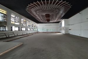 Loja com 1200m², no bairro Cruzeiro em Caxias do Sul para Alugar