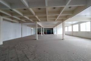 Loja com 1200m², no bairro Cruzeiro em Caxias do Sul para Alugar