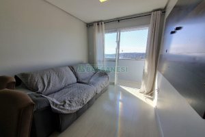 Apto Mobiliado com 58m², 2 dormitórios, 1 vaga, no bairro Santa Lúcia em Caxias do Sul para Alugar