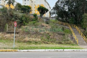 Terreno com 360m², no bairro Santa Corona em Caxias do Sul para Comprar