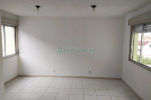 Sala com 25m², no bairro Centro em Caxias do Sul para Comprar