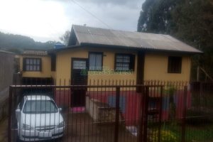 Casa com 160m², 3 dormitórios, no bairro Desvio Rizzo em Caxias do Sul para Comprar