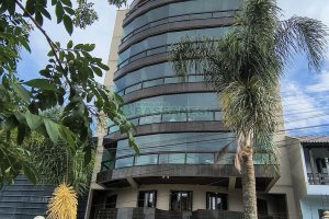 Apto Mobiliado com 203m², 3 dormitórios, 3 vagas, no bairro Sagrada Família em Caxias do Sul para Comprar