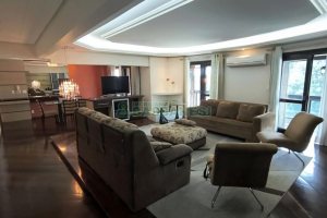 Apto Mobiliado com 203m², 3 dormitórios, 3 vagas, no bairro Sagrada Família em Caxias do Sul para Comprar